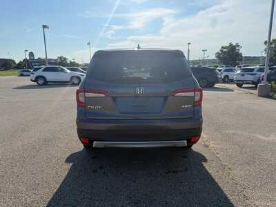 2019 Honda Pilot, $20600. Photo 4