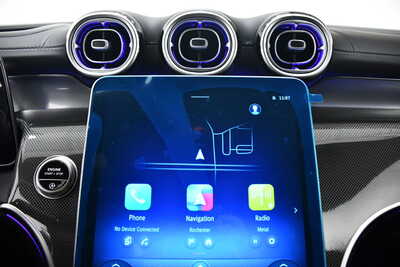 2027 Mercedes-Benz GLC-Class, $72840. Photo 11