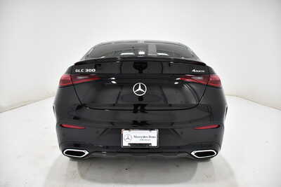 2027 Mercedes-Benz GLC-Class, $72840. Photo 4