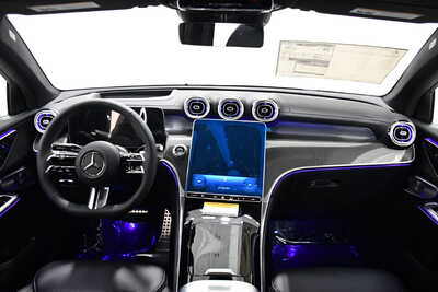 2027 Mercedes-Benz GLC-Class, $72840. Photo 7