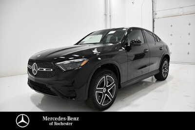 2027 Mercedes-Benz GLC-Class, $72840. Photo 1