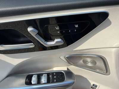 2023 Mercedes-Benz C-Class, $39600. Photo 11