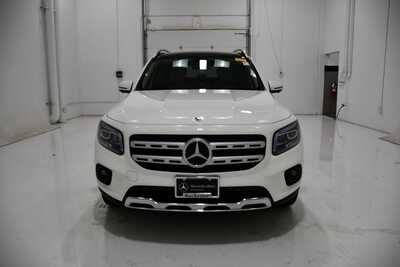 2022 Mercedes-Benz GLB-Class, $22795. Photo 2