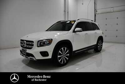 2022 Mercedes-Benz GLB-Class, $22795. Photo 1