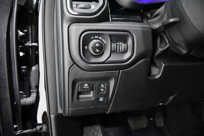 2025 RAM 1500 Crew Cab, $58600. Photo 11