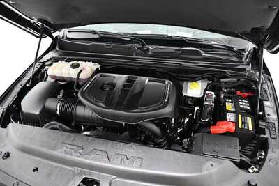 2025 RAM 1500 Crew Cab, $58600. Photo 6