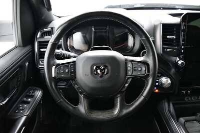 2025 RAM 1500 Crew Cab, $58600. Photo 9