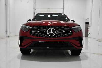 2027 Mercedes-Benz GLC-Class, $75690. Photo 2