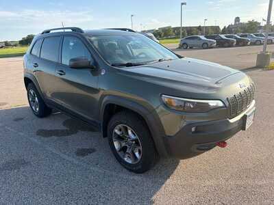 2019 Jeep Cherokee, $19495. Photo 3
