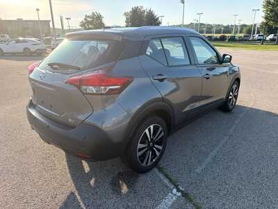 2020 Nissan Kicks, $11595. Photo 6