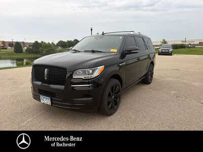 2022 Lincoln Navigator, $48495. Photo 1