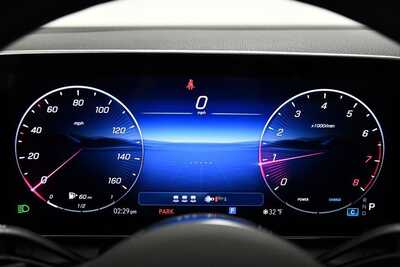 2026 Mercedes-Benz GLC-Class, $49600. Photo 11