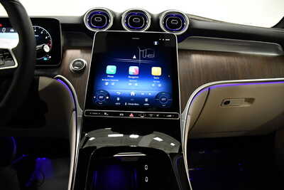 2027 Mercedes-Benz GLC-Class, $63040. Photo 11
