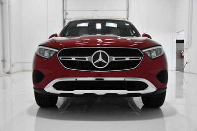 2027 Mercedes-Benz GLC-Class, $63040. Photo 2