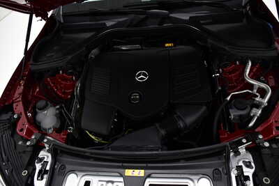 2027 Mercedes-Benz GLC-Class, $63040. Photo 6
