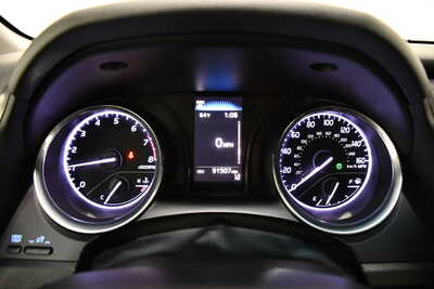 2020 Toyota Camry, $18395. Photo 12