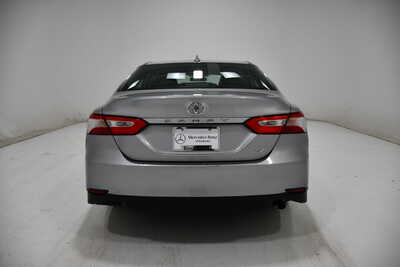 2020 Toyota Camry, $18395. Photo 4