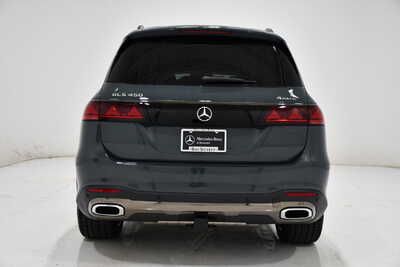 2027 Mercedes-Benz GLS-Class, $100300. Photo 4
