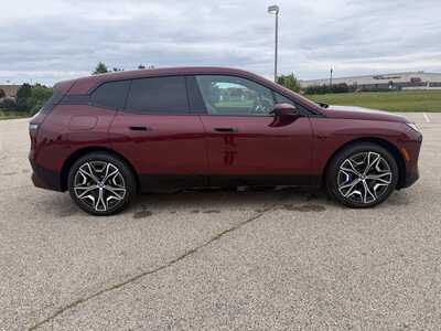 2024 BMW iX, $0. Photo 7