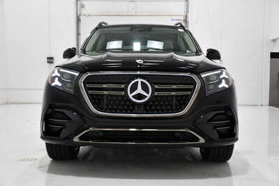 2027 Mercedes-Benz GLS-Class, $106175. Photo 2