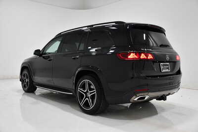 2027 Mercedes-Benz GLS-Class, $106175. Photo 3