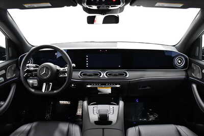 2027 Mercedes-Benz GLE-Class, $79100. Photo 7