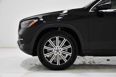 2026 Mercedes-Benz GLE-Class, $0. Photo 7