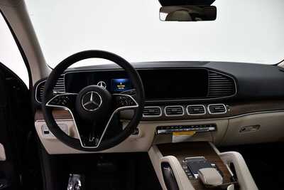 2026 Mercedes-Benz GLE-Class, $0. Photo 8