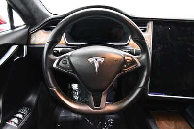 2020 Tesla Model S, $31000. Photo 8