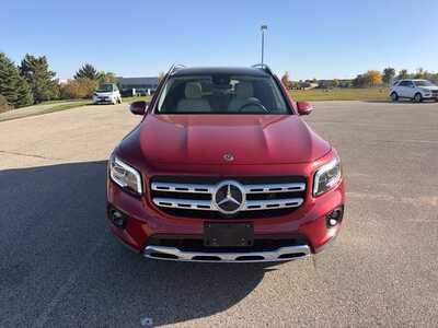 2022 Mercedes-Benz GLB, $29000. Photo 2