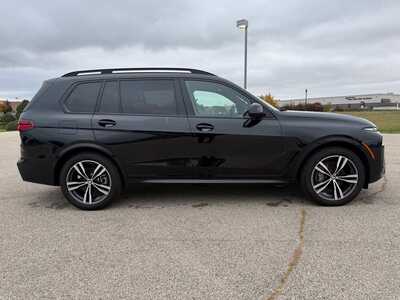 2026 BMW X7, $79595. Photo 7