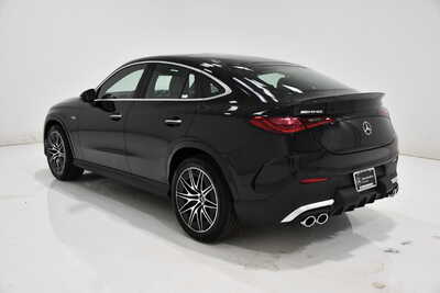 2027 Mercedes-Benz GLC, $83335. Photo 3