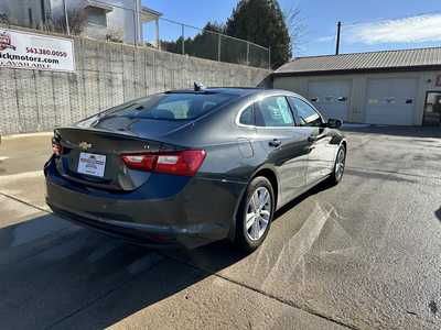 2016 Chevrolet Malibu, $9900. Photo 2