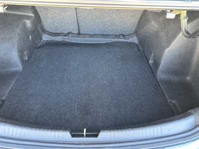 2016 Chevrolet Malibu, $9900. Photo 12