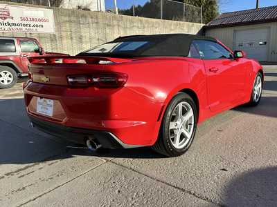2020 Chevrolet Camaro, $21900. Photo 2