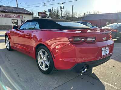 2020 Chevrolet Camaro, $21900. Photo 4