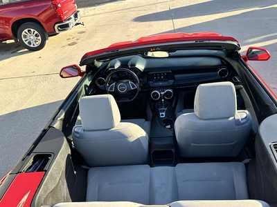 2020 Chevrolet Camaro, $21900. Photo 11