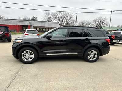 2022 Ford Explorer, $22900. Photo 5