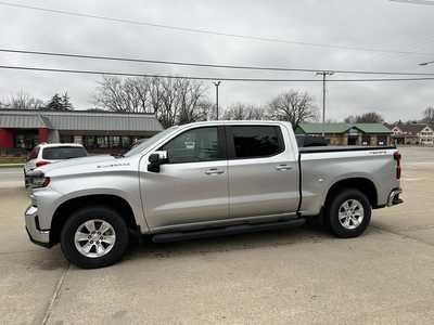 2020 Chevrolet 1500 Crew Cab, $24900. Photo 5