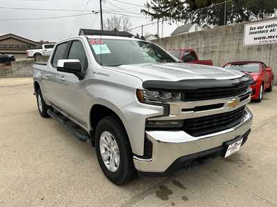 2020 Chevrolet 1500 Crew Cab, $24900. Photo 8