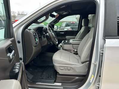 2020 Chevrolet 1500 Crew Cab, $24900. Photo 9