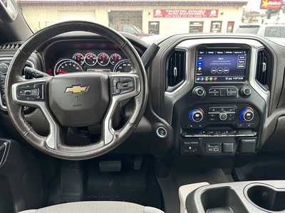 2020 Chevrolet 1500 Crew Cab, $24900. Photo 11