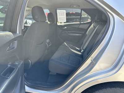 2021 Chevrolet Equinox, $17900. Photo 10