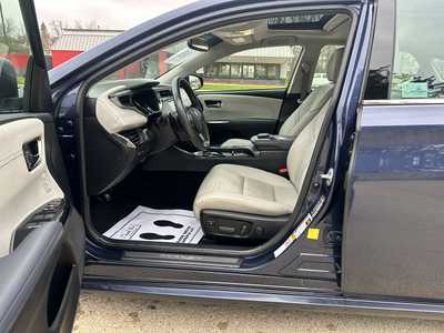 2014 Toyota Avalon, $16900. Photo 9