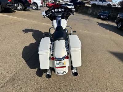 2014 Harley Davidson Street Glide, $14500. Photo 7