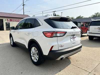 2021 Ford Escape, $16500. Photo 4