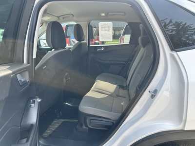 2021 Ford Escape, $16500. Photo 10