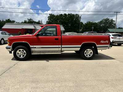 1995 Chevrolet 1500 Reg Cab, $17900. Photo 6