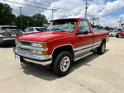 1995 Chevrolet 1500 Reg Cab, $17900. Photo 7