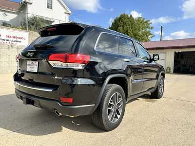 2020 Jeep Grand Cherokee, $19900. Photo 2